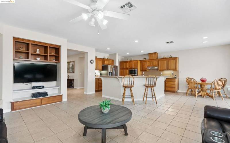 Kitchen / Family Room