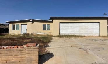 8632 Eileen St, Spring Valley, California 91977, 3 Bedrooms Bedrooms, ,2 BathroomsBathrooms,Residential,Buy,8632 Eileen St,240026239SD