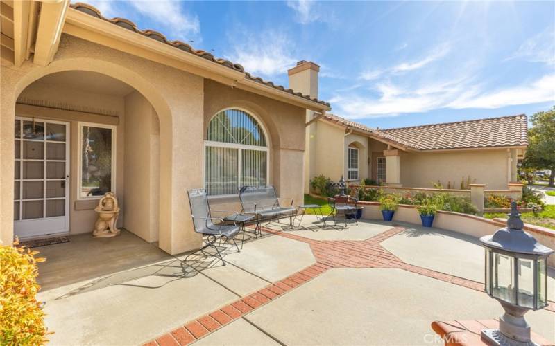 Front patio area.