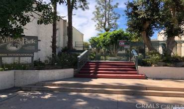 8601 International Avenue 216, Canoga Park, California 91304, 2 Bedrooms Bedrooms, ,1 BathroomBathrooms,Residential Lease,Rent,8601 International Avenue 216,GD24230065