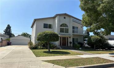 5802 E Gossamer Street, Long Beach, California 90808, 4 Bedrooms Bedrooms, ,3 BathroomsBathrooms,Residential,Buy,5802 E Gossamer Street,OC24229868