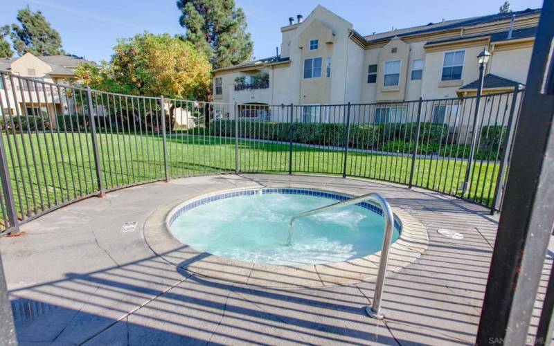 Swimming Pool/Hot Tub/Sauna