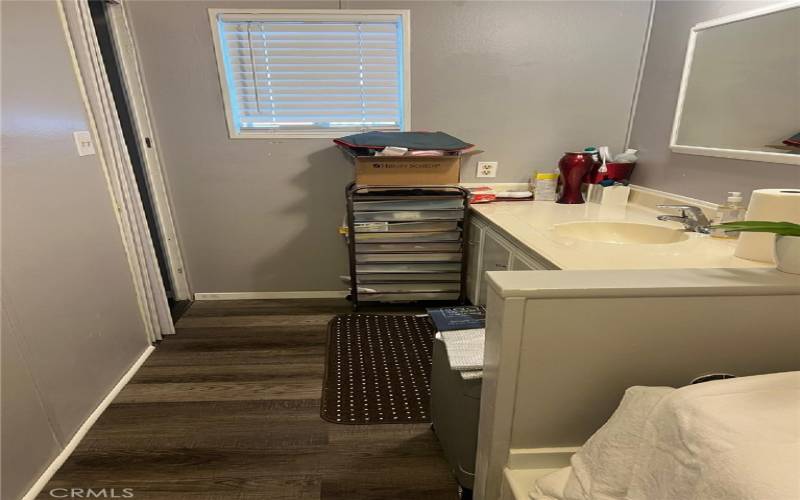 2nd bathroom off master bedroom