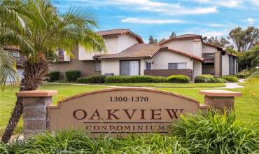 1360 Brentwood Circle A, Corona, California 92882, 3 Bedrooms Bedrooms, ,2 BathroomsBathrooms,Residential,Buy,1360 Brentwood Circle A,PW24227940