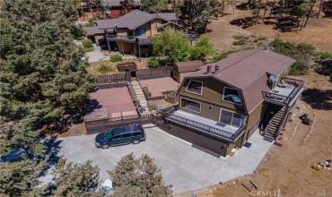 16405 Grizzly Drive, Pine Mountain Club, California 93222, 3 Bedrooms Bedrooms, ,2 BathroomsBathrooms,Residential,Buy,16405 Grizzly Drive,SR24134286