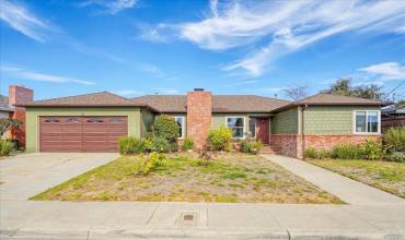 428 Carmel Street, Watsonville, California 95076, 3 Bedrooms Bedrooms, ,2 BathroomsBathrooms,Residential,Buy,428 Carmel Street,ML81985105