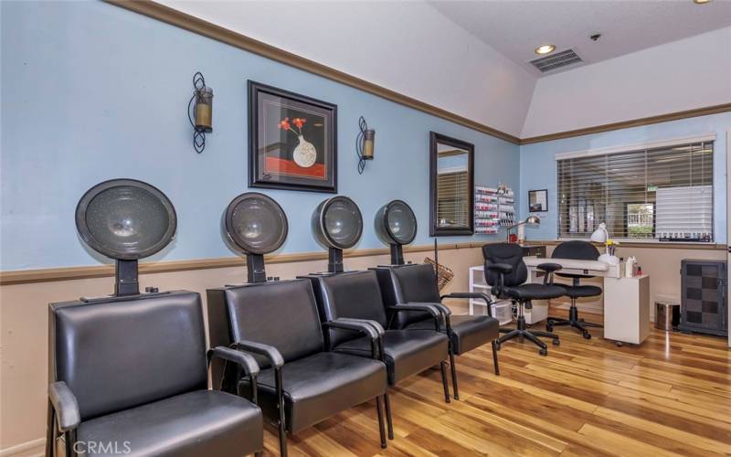 Convenient hair and nail salon in the clubhouse.