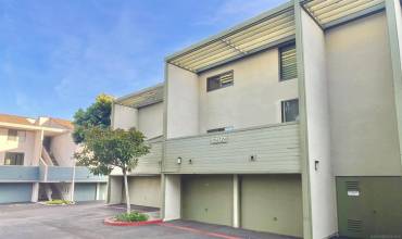 6202 Agee St 107, San Diego, California 92122, 2 Bedrooms Bedrooms, ,1 BathroomBathrooms,Residential,Buy,6202 Agee St 107,240026315SD