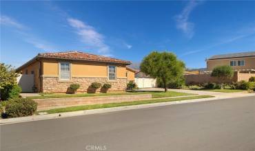 100 Country Club Drive, Calimesa, California 92320, 3 Bedrooms Bedrooms, ,3 BathroomsBathrooms,Residential,Buy,100 Country Club Drive,OC24229891