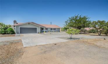 18384 Owatonna Road, Apple Valley, California 92307, 3 Bedrooms Bedrooms, ,2 BathroomsBathrooms,Residential,Buy,18384 Owatonna Road,IV24229208