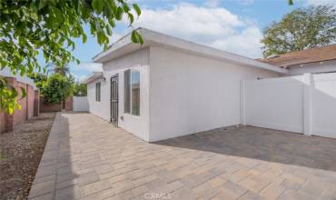 8602 Saloma Avenue, Panorama City, California 91402, 2 Bedrooms Bedrooms, ,1 BathroomBathrooms,Residential Lease,Rent,8602 Saloma Avenue,GD24229201