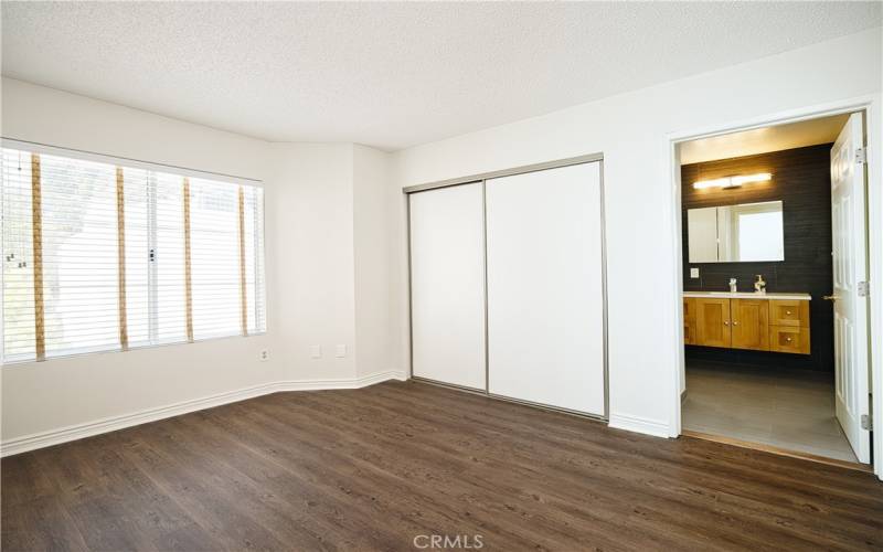 5455 Sylmar Ave # 1205 - 3rd bdrm