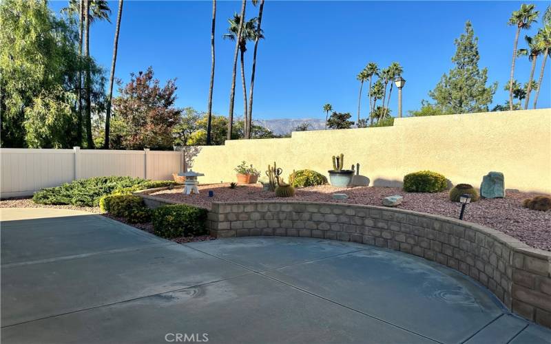 Beautiful Patio for Entertaining