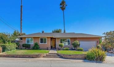 1007 Westward Drive, Hollister, California 95023, 3 Bedrooms Bedrooms, ,2 BathroomsBathrooms,Residential,Buy,1007 Westward Drive,ML81983364