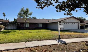 22545 Robin Way, Grand Terrace, California 92324, 3 Bedrooms Bedrooms, ,1 BathroomBathrooms,Residential,Buy,22545 Robin Way,IG24226217