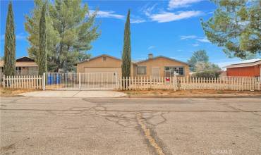 18242 Larkspur Rd, Adelanto, California 92301, 3 Bedrooms Bedrooms, ,2 BathroomsBathrooms,Residential,Buy,18242 Larkspur Rd,SW24161229