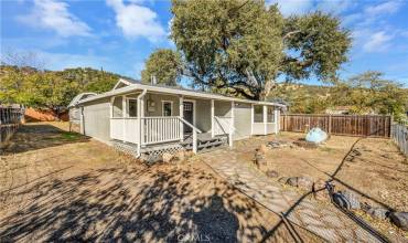 12940 1st Street, Clearlake Oaks, California 95423, 2 Bedrooms Bedrooms, ,2 BathroomsBathrooms,Residential,Buy,12940 1st Street,LC24230815