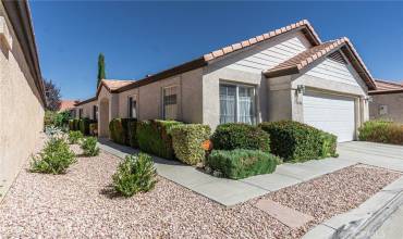 19046 Stoddard Way, Apple Valley, California 92308, 2 Bedrooms Bedrooms, ,2 BathroomsBathrooms,Residential,Buy,19046 Stoddard Way,HD24230355