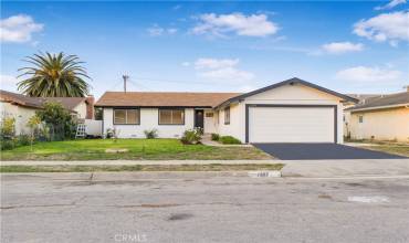 1305 W Prune Avenue, Lompoc, California 93436, 3 Bedrooms Bedrooms, ,2 BathroomsBathrooms,Residential,Buy,1305 W Prune Avenue,PI24227305