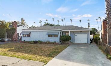 14242 Lemay Street, Van Nuys, California 91405, 4 Bedrooms Bedrooms, ,2 BathroomsBathrooms,Residential,Buy,14242 Lemay Street,SR24229530