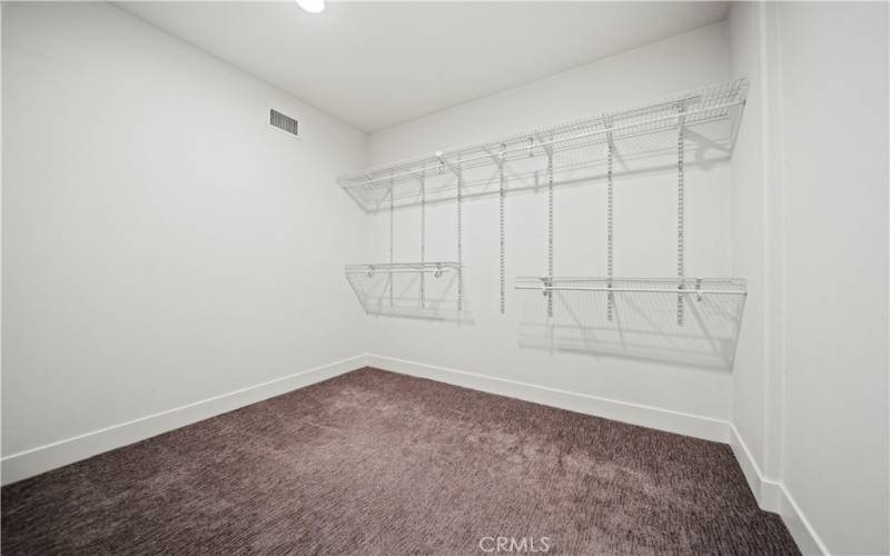 Walk in Closet - Primary