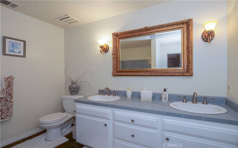 Upstairs Full Bathroom with Double Sinks