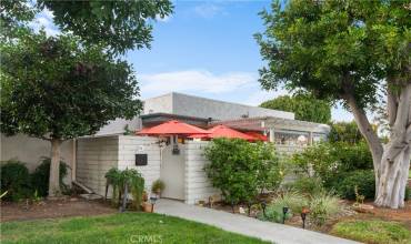 2220 Via Mariposa E. G, Laguna Woods, California 92637, 1 Bedroom Bedrooms, ,1 BathroomBathrooms,Residential,Buy,2220 Via Mariposa E. G,OC24224839