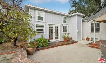 5431 Gentry Avenue, Valley Village, California 91607, ,1 BathroomBathrooms,Residential Lease,Rent,5431 Gentry Avenue,24461389