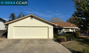 7655 Malt Ct, Sacramento, California 95828, 2 Bedrooms Bedrooms, ,2 BathroomsBathrooms,Residential,Buy,7655 Malt Ct,41078568