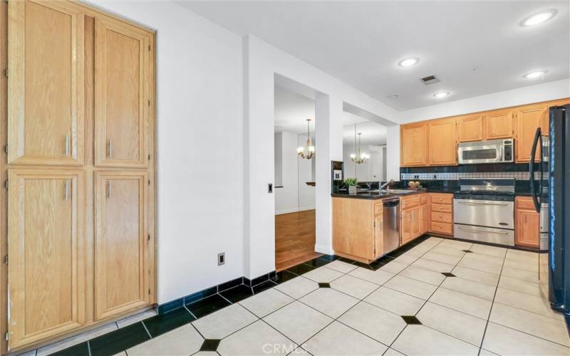 Spacious kitchen with stylish tiled floor