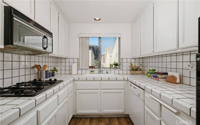 Light and bright kitchen.