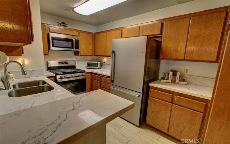 Beautiful Kitchen with Newer Appliances