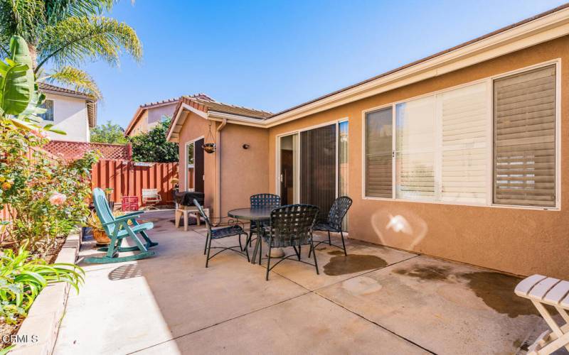 335 Pacos St Ventura CA 93001-large-020-