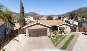 3044 Pecan Place, Escondido, California 92027, 3 Bedrooms Bedrooms, ,2 BathroomsBathrooms,Residential,Buy,3044 Pecan Place,DW24230945