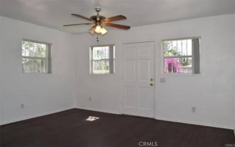 10348 Hickory Street, Los Angeles CA - Living room