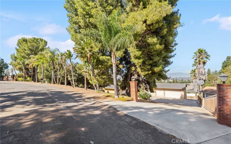 east side entrance, round a bout driveway