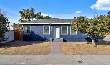 516 Visalia Street, Hanford, California 93230, 4 Bedrooms Bedrooms, ,1 BathroomBathrooms,Residential,Buy,516 Visalia Street,MD24231294