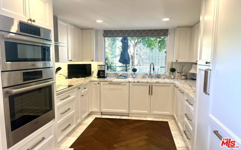 Gorgeous kitchen