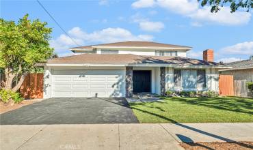 19615 Leadwell Street, Reseda, California 91335, 4 Bedrooms Bedrooms, ,3 BathroomsBathrooms,Residential,Buy,19615 Leadwell Street,SR24229773