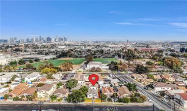 1471 E 41st Place, Los Angeles, California 90011, 5 Bedrooms Bedrooms, ,2 BathroomsBathrooms,Residential Income,Buy,1471 E 41st Place,DW24214278