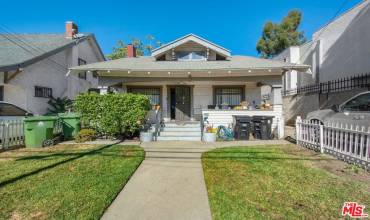 1009 E 43rd Street, Los Angeles, California 90011, 2 Bedrooms Bedrooms, ,1 BathroomBathrooms,Residential,Buy,1009 E 43rd Street,24462221