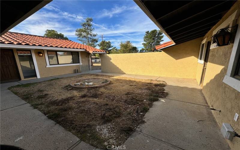 Private courtyard