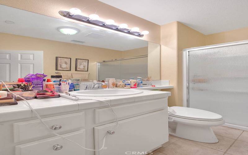 Upstairs guest bathroom