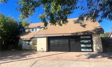 21717 Vintage Street, Chatsworth, California 91311, 5 Bedrooms Bedrooms, ,1 BathroomBathrooms,Residential Lease,Rent,21717 Vintage Street,SR24231918