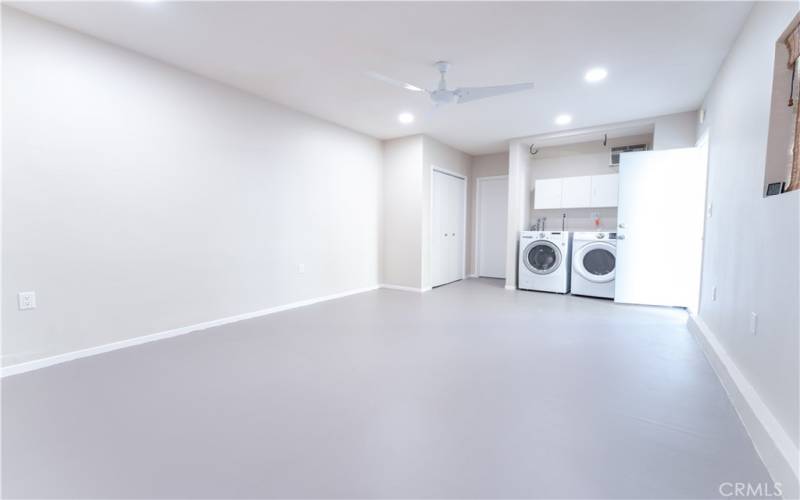 Converted Garage or Studio or Bedroom w/ Private Entry