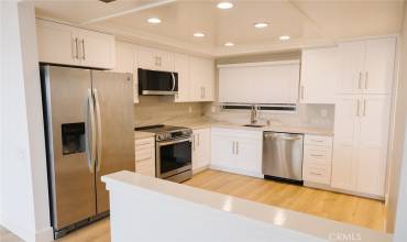 Newly Remodeled Kitchen
