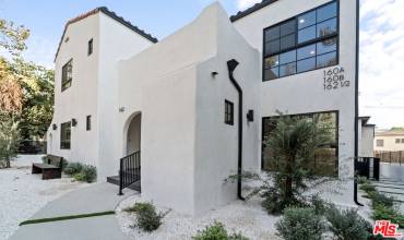 162 1/2 N Almont Drive, Beverly Hills, California 90211, 1 Bedroom Bedrooms, ,1 BathroomBathrooms,Residential Lease,Rent,162 1/2 N Almont Drive,24462703