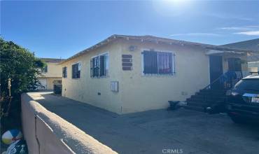 1520 49Th St, Los Angeles, California 90011, 6 Bedrooms Bedrooms, ,5 BathroomsBathrooms,Residential Income,Buy,1520 49Th St,PW24225553