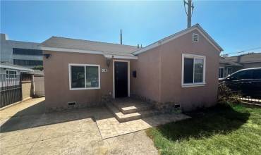 5162 W 142nd Street, Hawthorne, California 90250, 3 Bedrooms Bedrooms, ,2 BathroomsBathrooms,Residential,Buy,5162 W 142nd Street,PW24232138