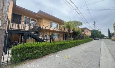 4364 Berryman Avenue 4, Los Angeles, California 90066, 1 Bedroom Bedrooms, ,1 BathroomBathrooms,Residential Lease,Rent,4364 Berryman Avenue 4,SR24229614